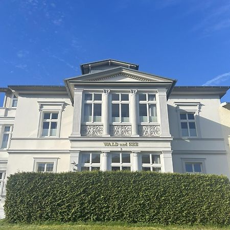Pension Wald Und See ゼーバート・ヘリングスドルフ エクステリア 写真
